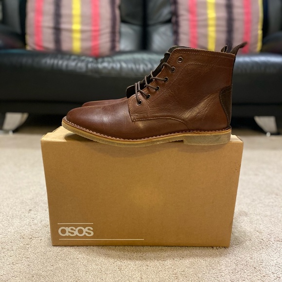 ASOS Wide Fit Desert Chukka Boots In Tan Leather - Picture 2 of 5